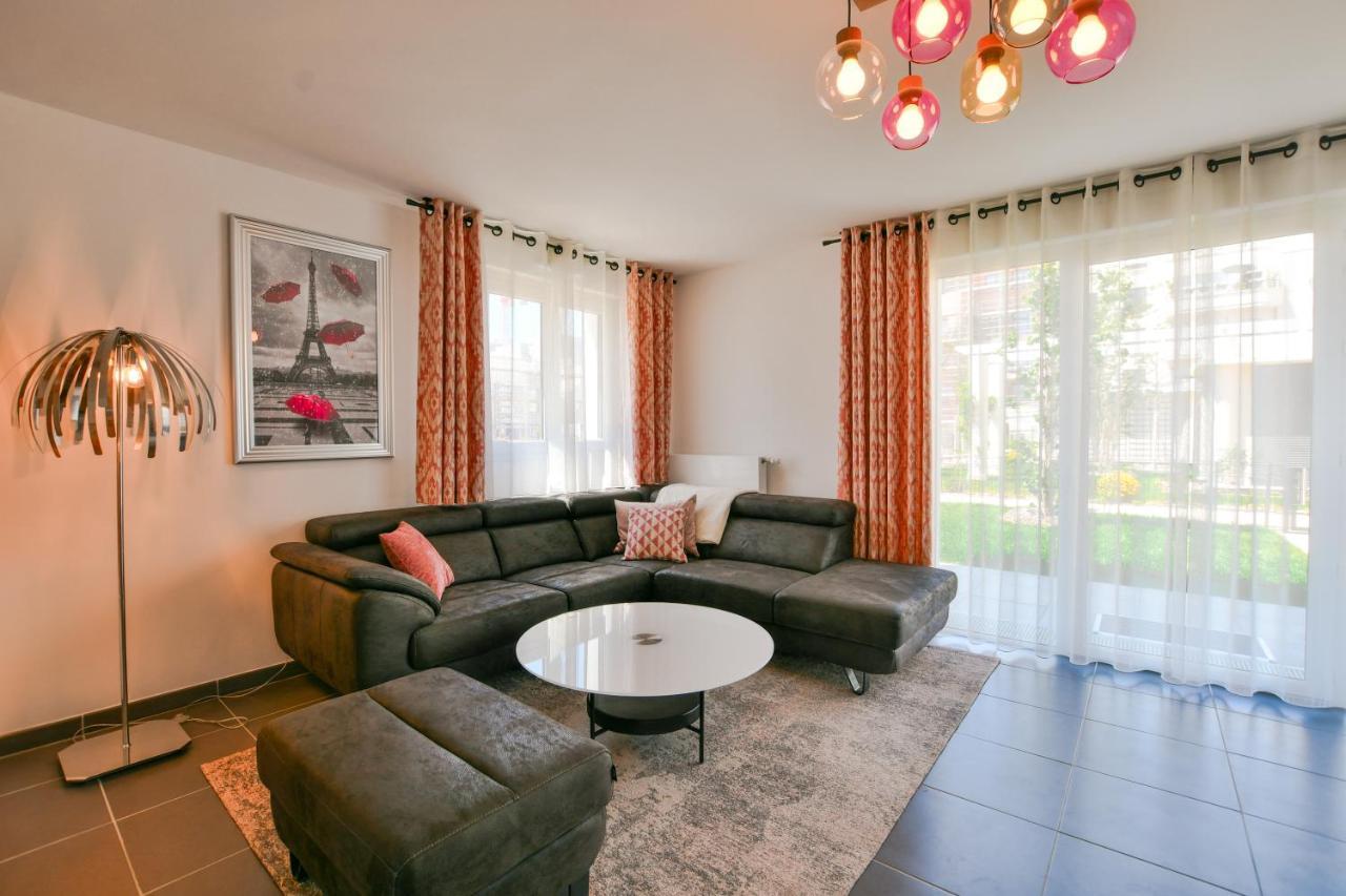 Perfect For Disney, Game Room, Rooftop, Parking Chessy  Exterior foto
